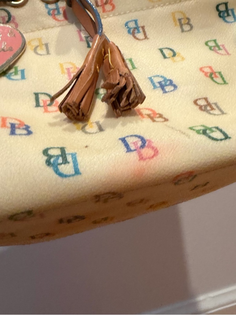 Vintage Y2K 90s Dooney & Bourke Cream Multicolor DB Logo Leather-Trim Mini Tote - Picture 3 of 9